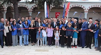 Bakan Bak: Uyuşturucu gibi kötü alışkanlıklardan gençlerimizin uzak durmasını istiyoruz