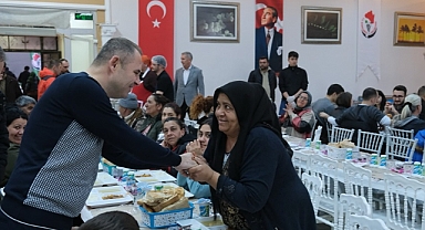 Başkan Derya Bulut Kocahıdır Mahallesi’nde İftar Programına Katıldı