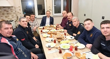 Başkan Derya Bulut, Sahurda İtfaiye Personeli ile Buluştu