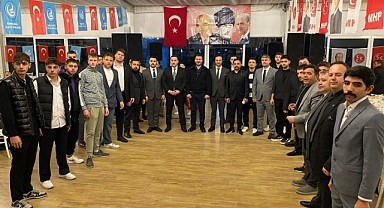 Başkan Fırat Yayla, İftar Programında Hemşehrileriyle Buluştu 