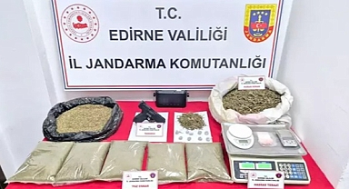 Edirne'de evlerinde uyuşturucu ele geçirilen 2 şüpheli tutuklandı