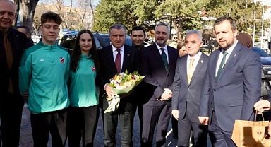 Gençlik ve Spor Bakanı Osman Aşkın Bak Kırklareli’nde Bir Dizi Ziyarette Bulundu