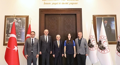 Kırklareli Valisi, Avrupa 2’ncisi Milli Okçuyu Tebrik Etti