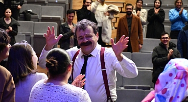 Lüleburgaz’da Amatör Tiyatro Festivali Sanatseverlerle Buluştu