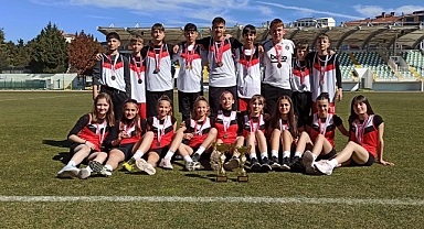 Pehlivanköy’ün Genç Sporcuları Büyük Başarı Elde Etti