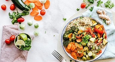 Ramazan Sonrası Beslenme: Sağlıklı ve Dengeli Bir Geçiş İçin Öneriler