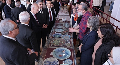 ŞEHİT RESSAM HASAN RIZA GÜZEL SANATLAR MESLEK YÜKSEKOKULUNDAN KARMA SERGİ