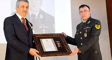 Suriye'de yaralanan Astsubay Çolakoğlu'na, 'Devlet Övünç Madalyası' verildi