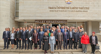 TRAKYA ÜNİVERSİTESİ SENATOSU MİLLET KIRAATHANESİNDE TOPLANDI