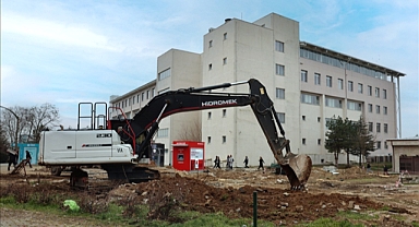TRAKYA ÜNİVERSİTESİNDE BALKAN ONKOLOJİ HASTANESİ EK BİNASI İNŞAATINA BAŞLANDI