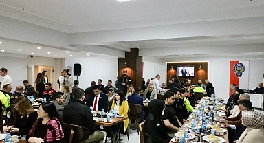 Vali Uğur Turan, Emniyet Mensuplarıyla İftarda Buluştu