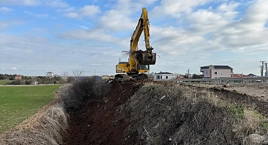 Babaeski’de Altyapıya Yakın Takip: Yağmur Suyu Hatlarında Düzenli Temizlik