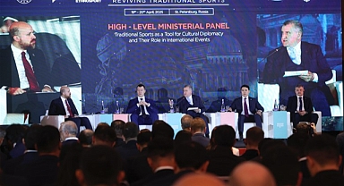 Bakan Bak: Geleneksel Sporlar Kültürümüzün Taşıyıcısıdır