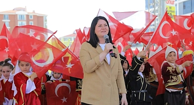 EDİRNE’DE 23 NİSAN COŞKUSU RENKLİ ETKİNLİKLERLE BAŞLADI