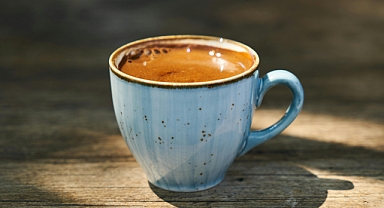 Kahve İçmenin Sağlık Üzerindeki Etkileri: Faydaları ve Zararları