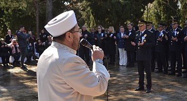 Kırklareli’nde Şehitlikte Anlamlı Tören