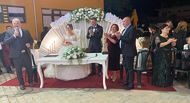 Pehlivanköy’de Neşe ve Şahin Çiftinin Nikahı Kıyıldı