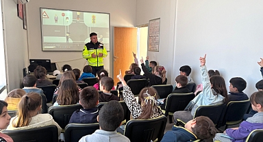 Tekirdağ Jandarmasından Miniklere Uygulamalı Trafik Eğitimi