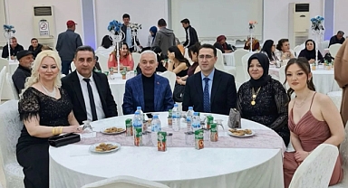 Vali Turan, Genç Çiftin Nişan Törenine Katıldı