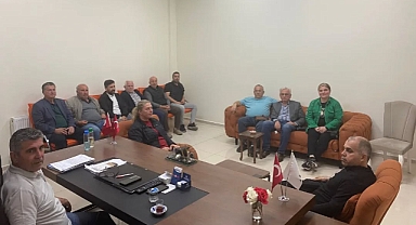 AK Parti Babaeski İlçe Teşkilatı Haftalık Toplantısını Gerçekleştirdi