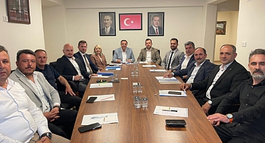 AK Parti Kırklareli’nde İlçe Başkanları Toplantısı Gerçekleştirildi