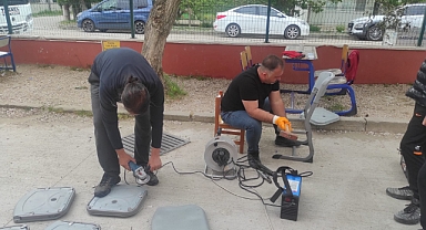 Babaeski Atatürk Ortaokulu’nda Sıra Tamiri Geleneği Sürüyor