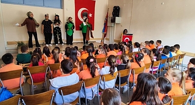 Babaeski MYO'dan Miniklere Tiyatro Sürprizi