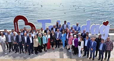 CANDAN BAŞKAN MUHTARLAR VE BASIN MENSUPLARI İLE BİR ARAYA GELDİ