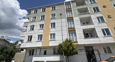 Düğünde tüfekle ateş açıldı, penceredeki Nazar gözlerinden yaralandı