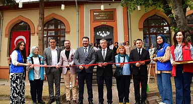 Gençlik Haftasında Kültür Sergisine Yoğun İlgi