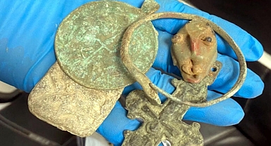 Kapıkule'de TIR'da 12 bin 770 parça tarihi eser ele geçirildi