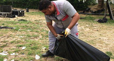 Karagöz Festivali Bitti, Geriye 2 Kamyon Dolusu Çöp Kaldı