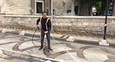 Kırklareli Belediyesi’nden Camilere Temizlik Desteği