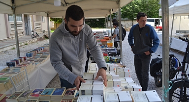 Kırklareli Kitap Fuarı Yoğun İlgi Nedeniyle Uzatıldı