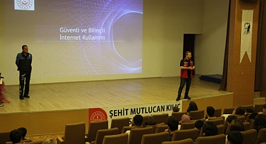 Kırklareli’nde Gençlere Dijital Güvenlik Eğitimi