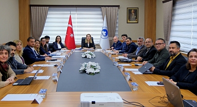 Rektör Rengin Ak, Araştırma Merkezlerinden Brifing Aldı