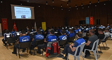 TEKİRDAĞ BÜYÜKŞEHİR BELEDİYESİ'NİN EV SAHİPLİĞİNDE ZABITA MEMURLARINA MEVZUAT EĞİTİMİ