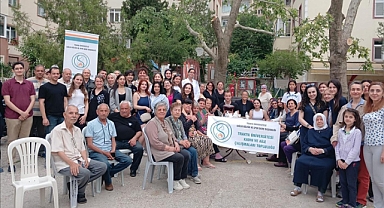 TRAKYA ÜNİVERSİTESİNDEN “İKİ KUŞAK BULUŞMASI” ETKİNLİKLERİ: GEÇMİŞ İLE GELECEK EL ELE