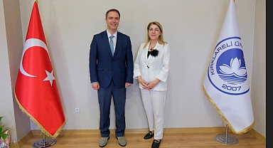 TREDAŞ İl Müdürü Kumlu’dan KLÜ Rektörü Prof. Dr. Ak’a Hayırlı Olsun Ziyareti