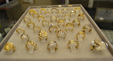 16 Haziran 2025 Güncel Altın Fiyatları: Çeyrek, Gram, Cumhuriyet Altını Ne Kadar Oldu?