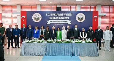 Başkan Fırat Yayla, Bayramlaşma Programında Protokolle Buluştu