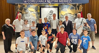 Başkan Sarıkurt`tan Şampiyonlara Tebrik