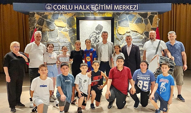 Başkan Sarıkurt`tan Şampiyonlara Tebrik