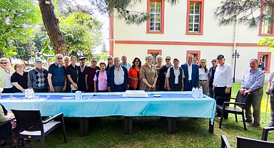 Bilgin Özbaş‘tan Babalar Günü’nde Anlamlı Ziyaret