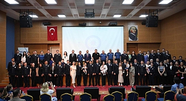 Edirne'de 41 emniyet mensubu rütbe terfisi aldı