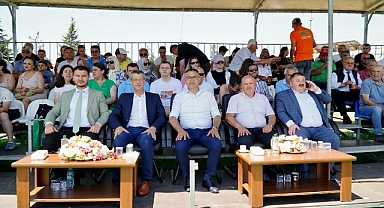 Fırat Yayla, Büyükmandıra'daki 100. Yıl Güreşlerine Katıldı