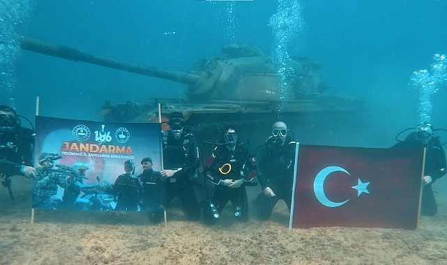 Jandarma, Saros'ta batık tanka dalış yaparak kuruluş yıl dönümünü kutladı