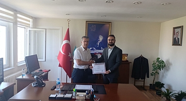 Kaymakam Tamer Orhan'dan Kamu Personeline Başarı Belgesi