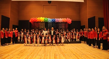 KREŞ ŞENLİĞİNDE GURUR VE COŞKU BİR ARADAYDI