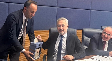 Milletvekili Sarıçam'dan TBMM İnsan Hakları Komisyonu Başkanlığına Tebrik